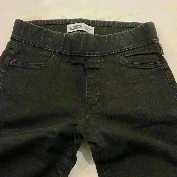 Old Navy Super Skinny Jeans - Picture 3 of 6